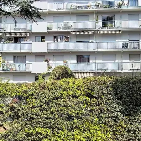Bas Cimiez- Coquet F1, Climatisee, Parking Apartment