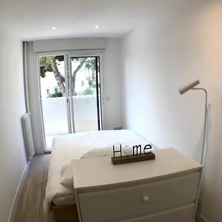 Διαμέρισμα Bas Cimiez- Coquet F1, Climatisee, Parking Νίκαια